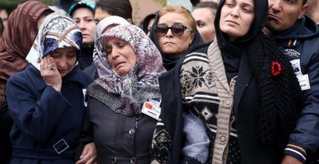 Başörtülüleri eleştiren Melek Baykal çark etti 6