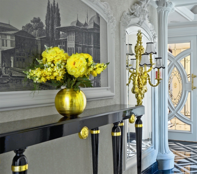 Aliağoğlu’nun hayat arkadaşı Petek Ertüre'nin muhteşem dairesi 12