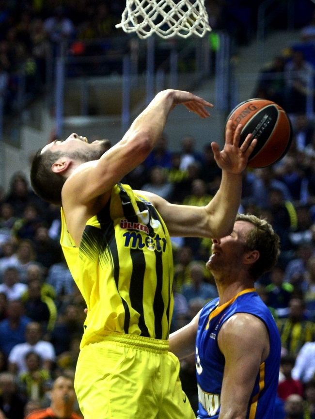 Fenerbahçe Avrupa'da lider oldu 9