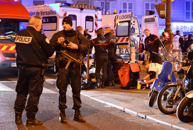 Paris'te bitmeyen gece! 72