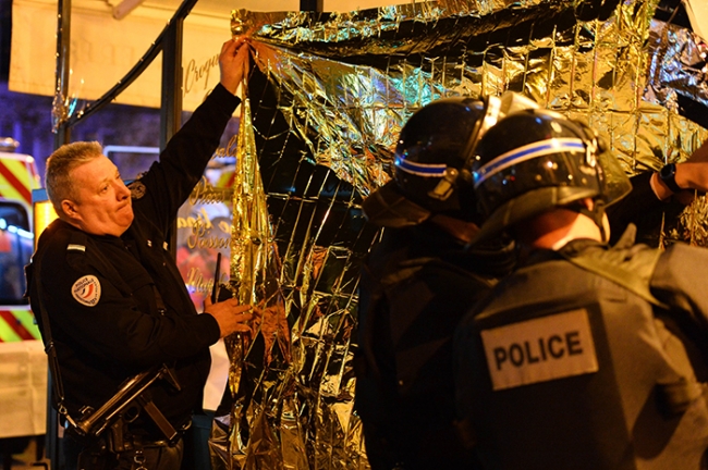 Paris'te bitmeyen gece! 34