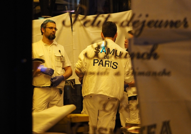 Paris'te bitmeyen gece! 20