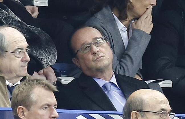 Hollande'ın yıkıldığı anlar 3