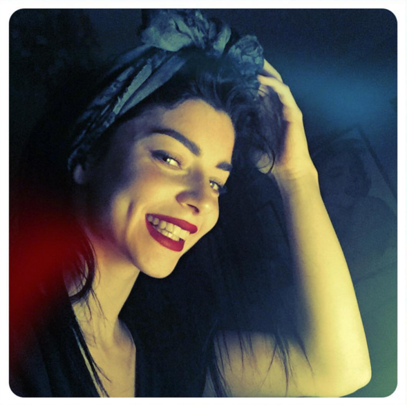 Instagram'da ünlüler: Şahan Gökbakar'dan Cem Yılmaz'a zeytin dalı! 7