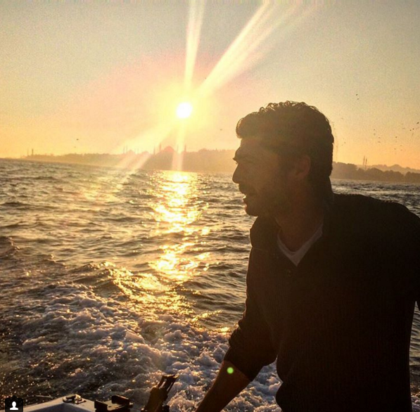 Instagram'da ünlüler: Şahan Gökbakar'dan Cem Yılmaz'a zeytin dalı! 8