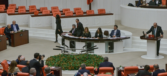 Meclis'te yeni dönem böyle başladı 27