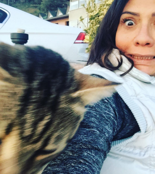 Instagram'da ünlüler: Kızını sahneye titizlikle hazırladı 17