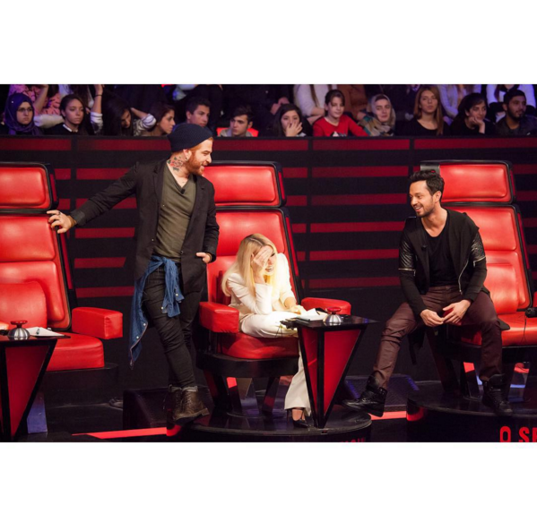 Instagram'da ünlüler: Kızını sahneye titizlikle hazırladı 6