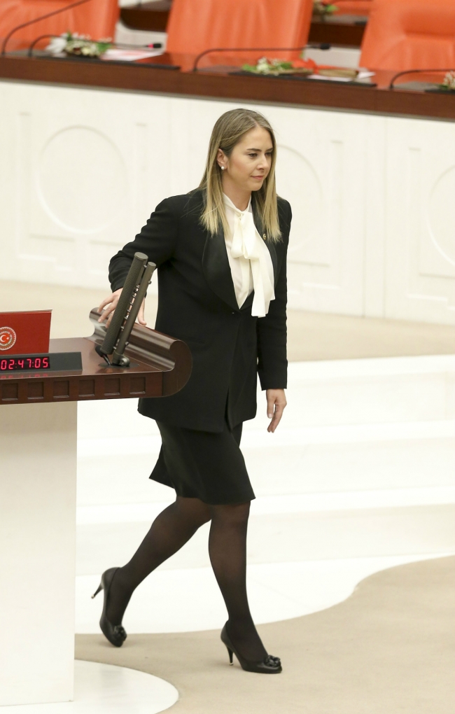 Mecliste moda rüzgarı 3