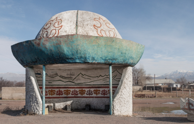 En çılgın otobüs duraklarının başkenti: Sovyetler Birliği 16