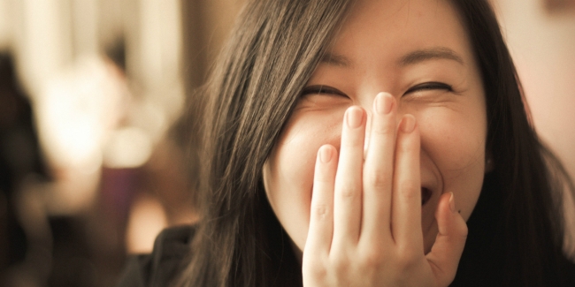 Birinin sizi gördüğüne sevindiğini nasıl anlarsınız? 10