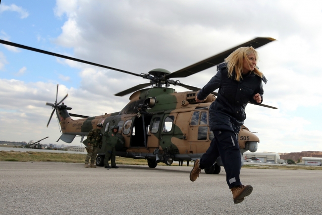 Muhabirler savaşa hazırlandı 9