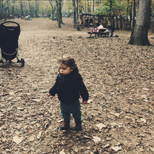 Instagram'da ünlüler: Ayça Bingöl sahneye doğum arası verdi 10