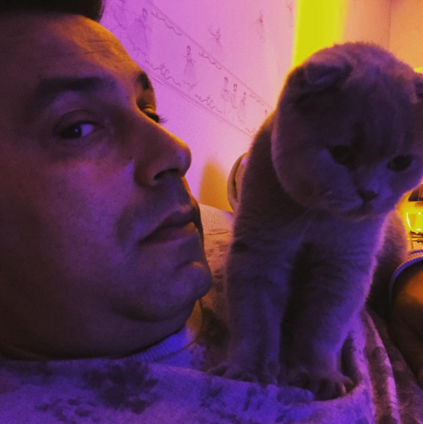 Instagram'da ünlüler: Ayça Bingöl sahneye doğum arası verdi 11