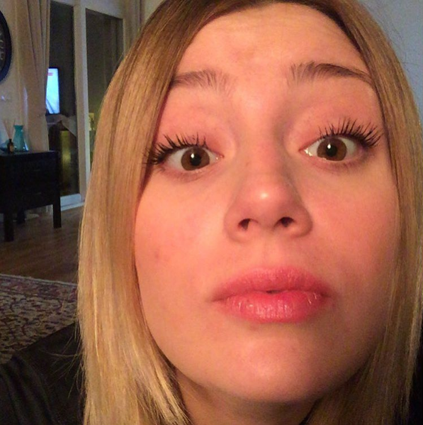 Instagram'da ünlüler: Ayça Bingöl sahneye doğum arası verdi 14