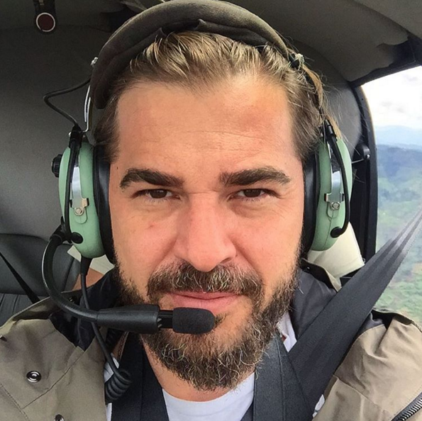 Instagram'da ünlüler: Ayça Bingöl sahneye doğum arası verdi 16