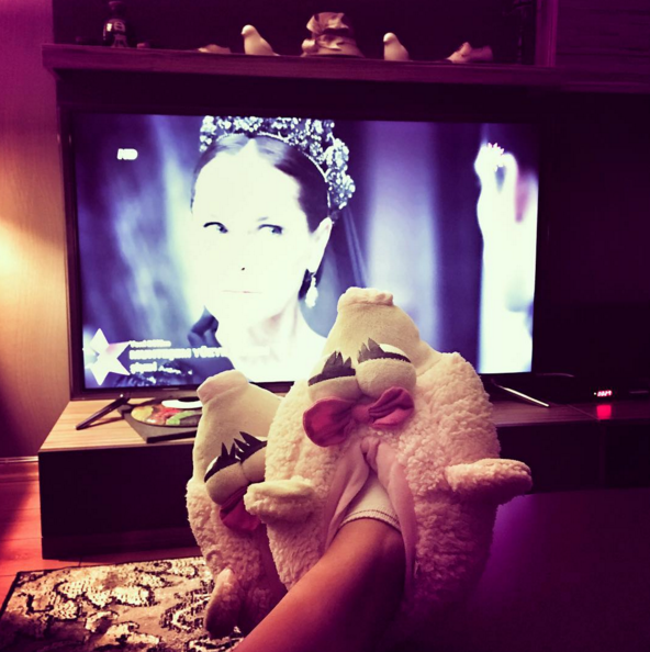 Instagram'da ünlüler: Ayça Bingöl sahneye doğum arası verdi 18