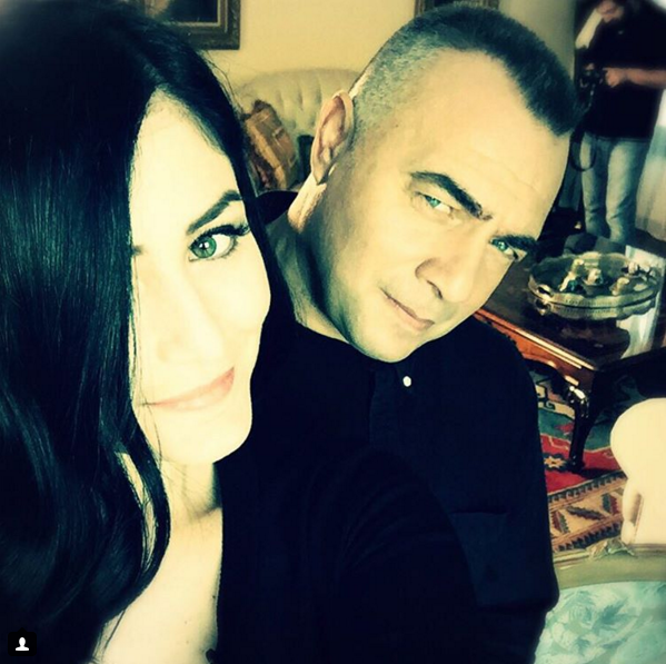 Instagram'da ünlüler: Esra Erol doğum için saatleri sayıyor 12