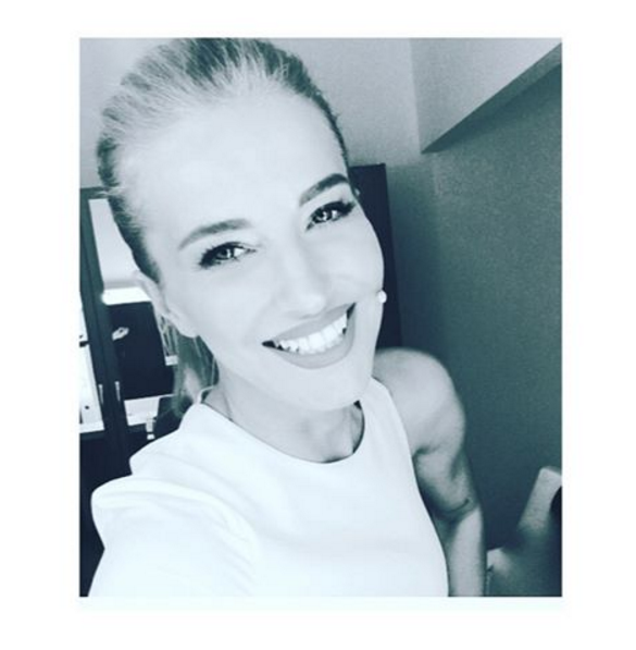 Instagram'da ünlüler: Esra Erol doğum için saatleri sayıyor 7