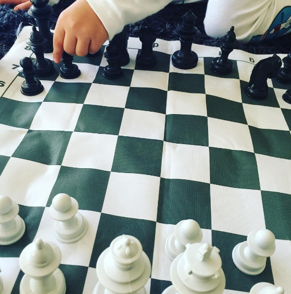 Instagram'da ünlüler: Esra Erol doğum için saatleri sayıyor 9