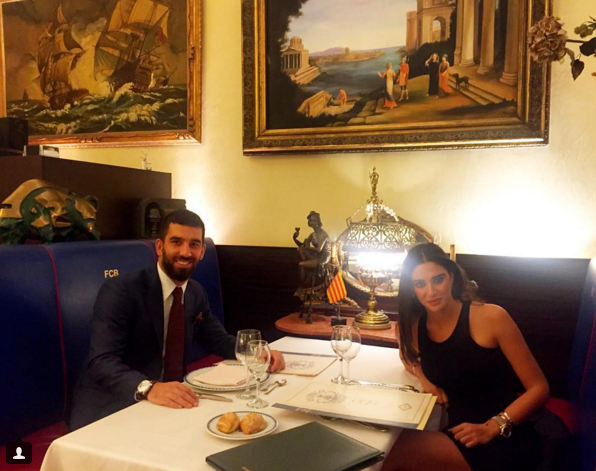 Instagram'da ünlüler: Arda Turan'dan Aslıhan Doğan'a gelen eleştirilere yanıt! 2