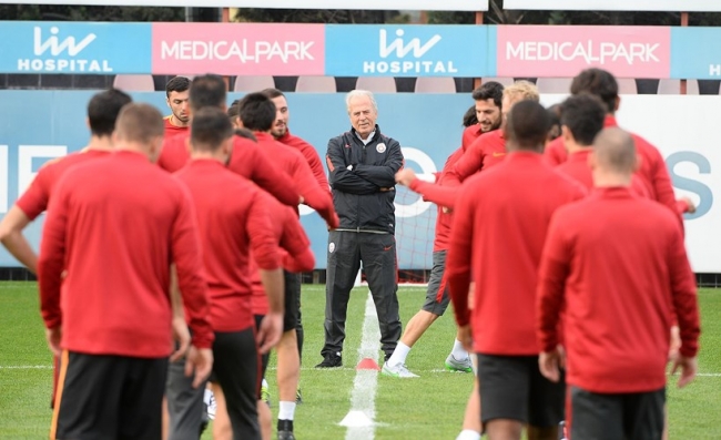 Denizli ilk idmanına çıktı 16