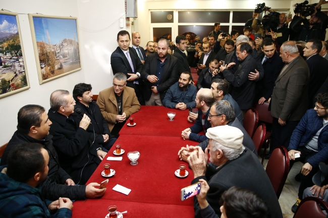 Cumhurbaşkanı Erdoğan vatandaşlarla buluştu 9