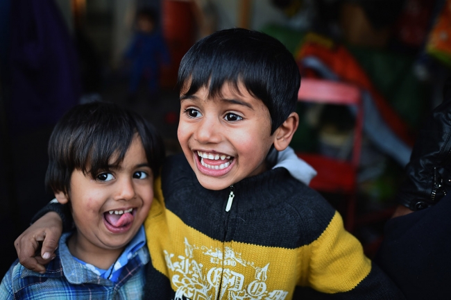 Fransa'da sığınmacılara havuz yasağı 2