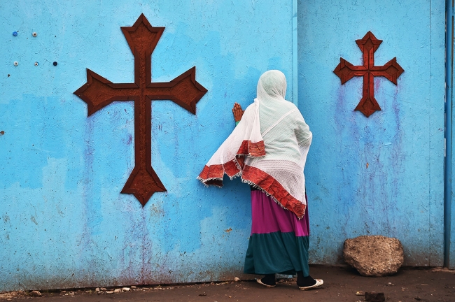 Fransa'da sığınmacılara havuz yasağı 4