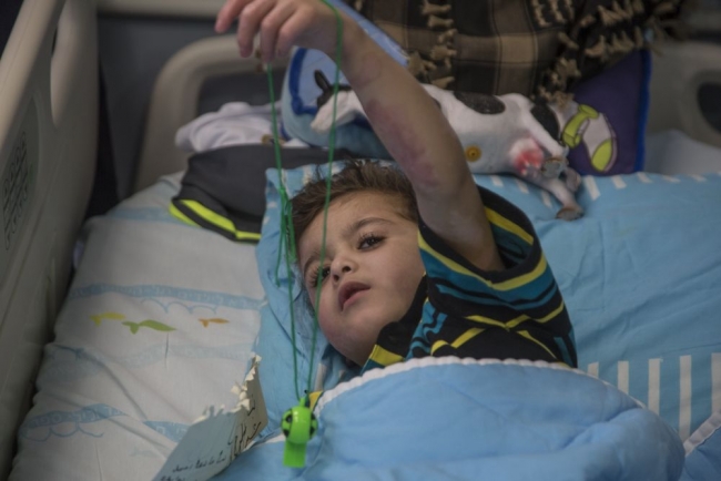 İsrailliler bu çocuğun ailesini yakarak öldürdü 1