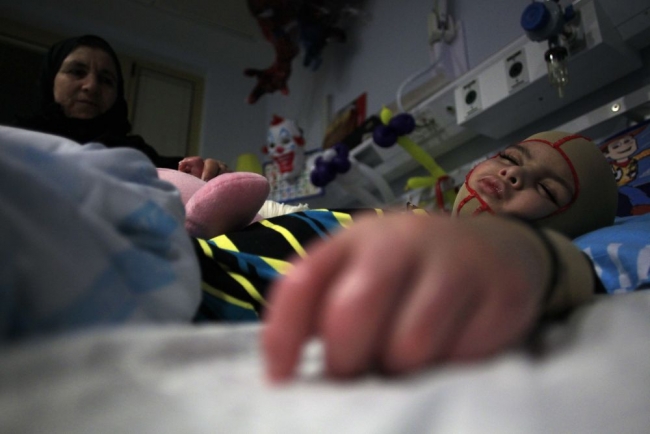 İsrailliler bu çocuğun ailesini yakarak öldürdü 12