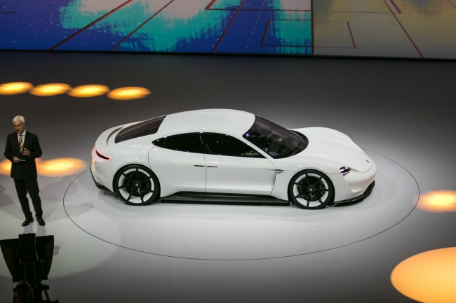 Tesla'ya güçlü rakip 6