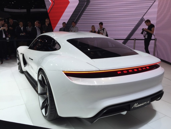 Tesla'ya güçlü rakip 4