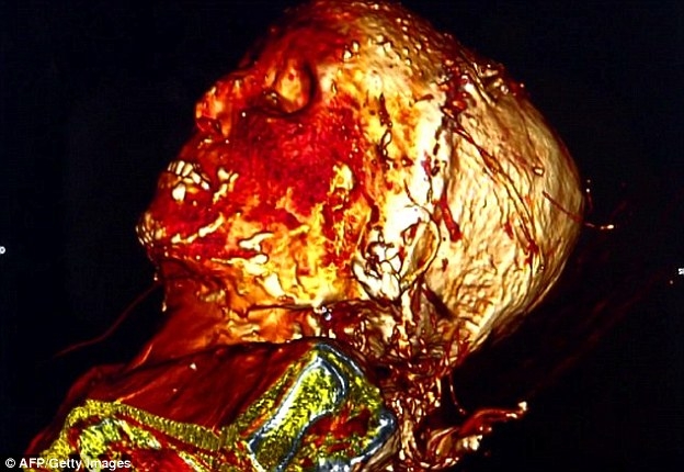 Orta Çağ'dan kalma mumyalanmış kalpler 2