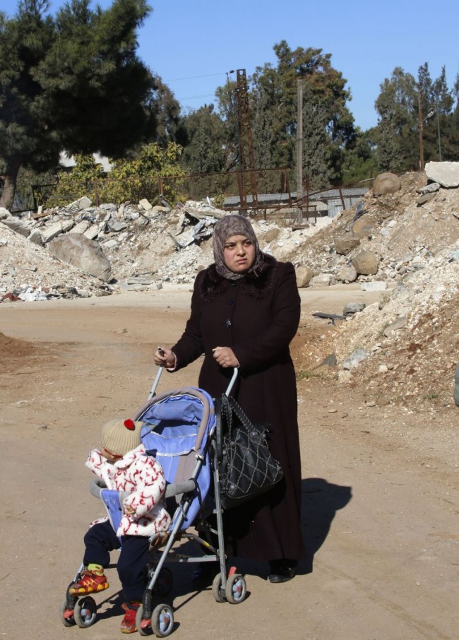 Muhalifler Humus'tan çekiliyor 12