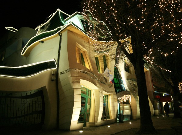 Dünyanın en garip evleri 13