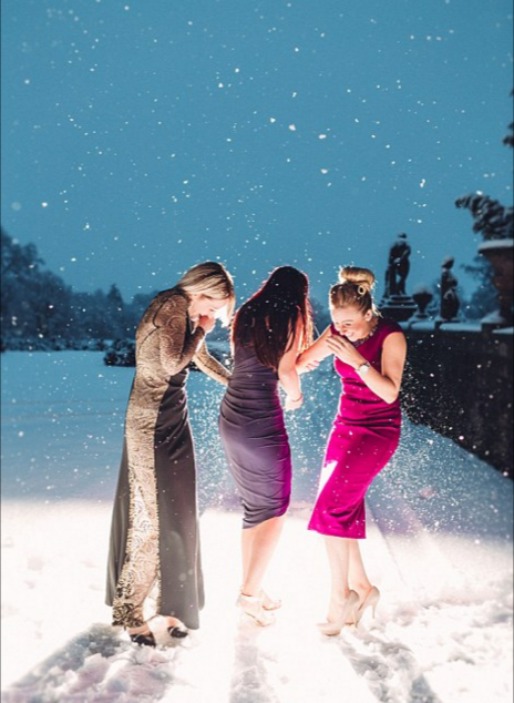 Beyazlar içinde dünya evine girdiler 8