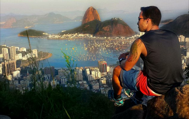 Ölüme inat binlerce metre yükseklikte spor yapıyor 5