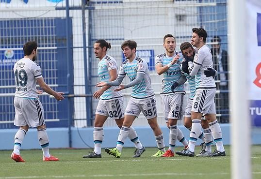 İmam maçı camiden izledi 16