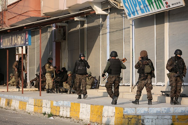 'Süpürme Operasyonu'ndan nefes kesen karaler 40