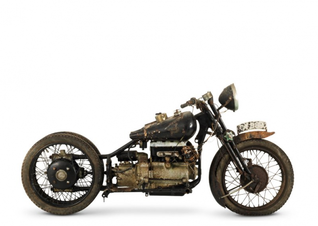 Motosiklet dünyasının efsanesi Brough 9