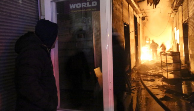 Ankara Osmanlı Halk Pazarı'nda yangın 4