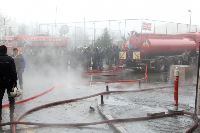 Ankara Osmanlı Halk Pazarı'nda yangın 10