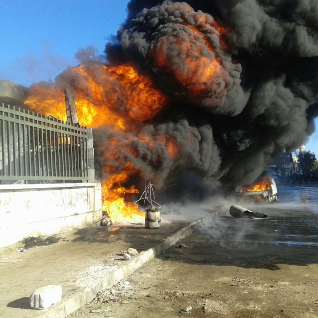 Rus uçakları cami ve hastane vurdu 1