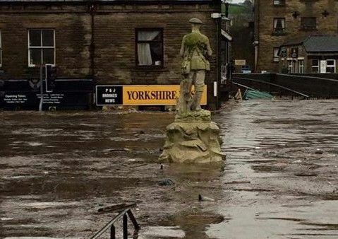 Britanya Noel'de sele teslim oldu 10