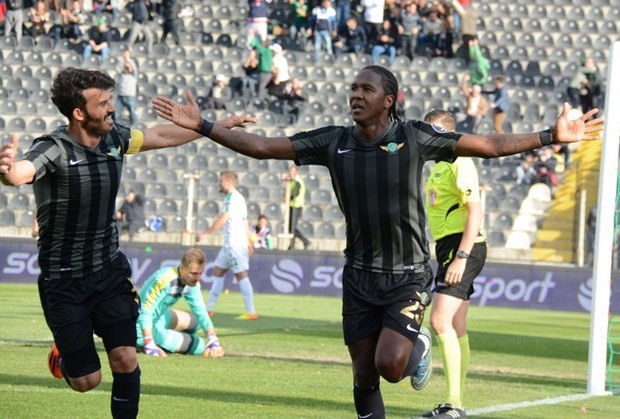 Rıdvan Dilmen ve Güntekin Onay'ın altın 11'i 11