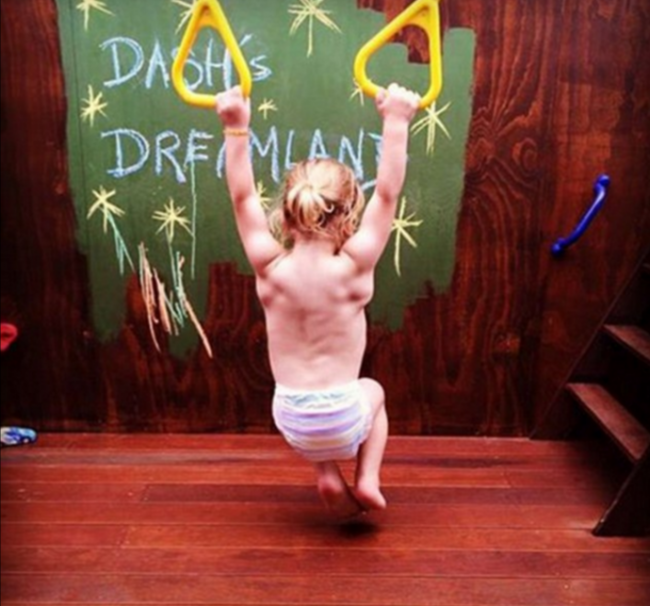 Henüz üç yaşında ve tam bir fitnes manyağı 2