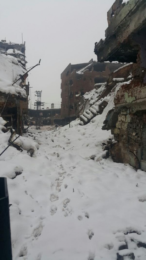 Sur'u harabeye çevirip kaçtılar 27