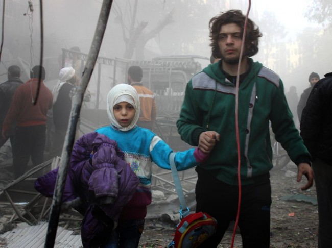 Rus uçakları anaokulunu bombaladı 1