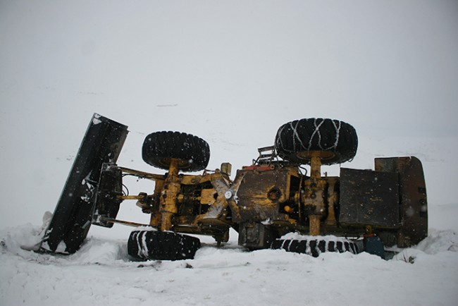 Kepçe deviren kar 1